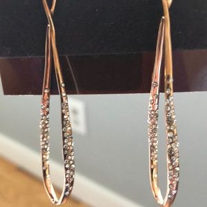 Shimmery gold drop earrings